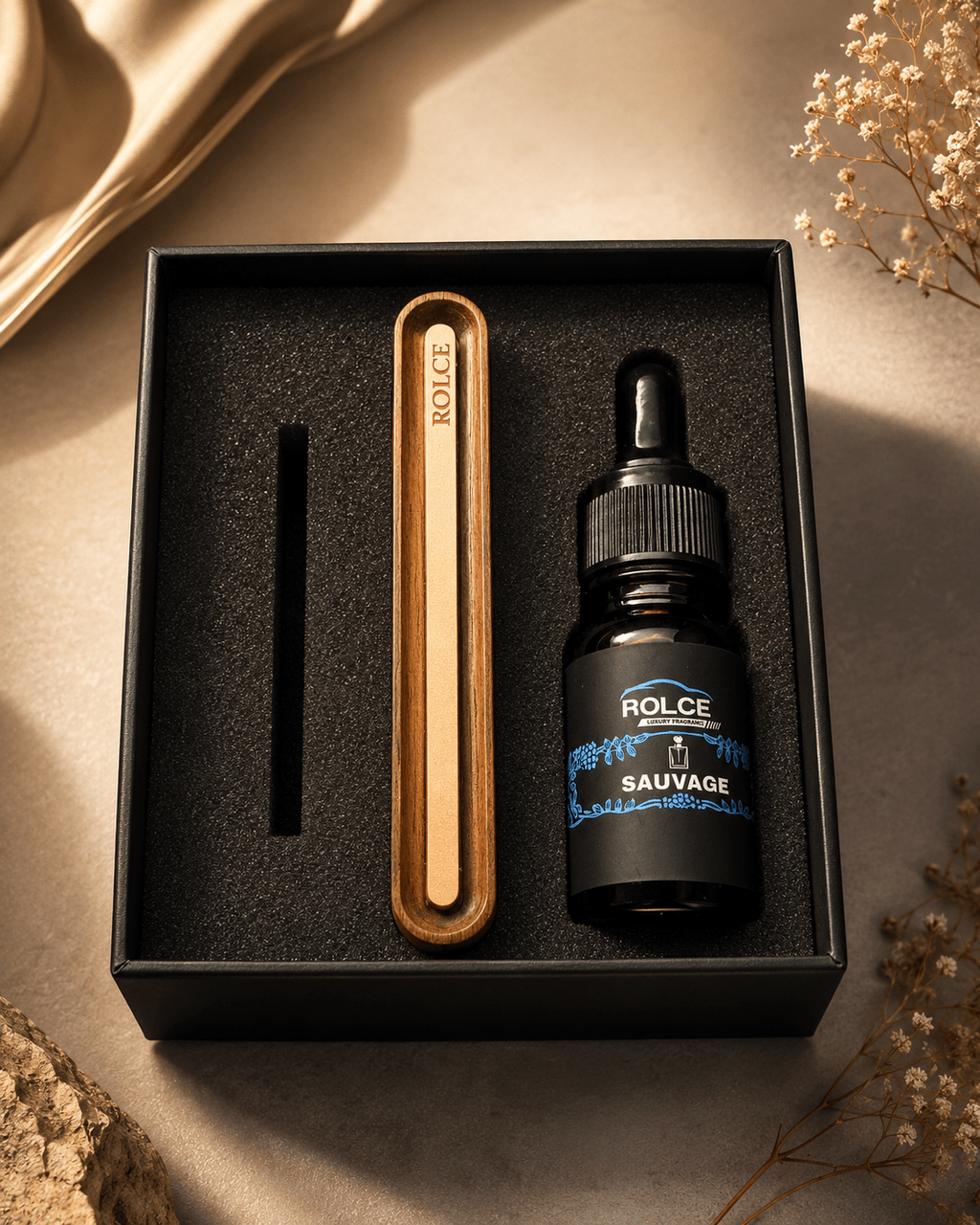 Bois Élégant — Diffuseur De Parfums De Luxe Pour Voiture - ROLCE LUXURY FRAGRANCE
