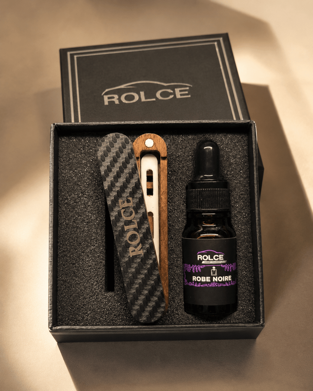Bois Carbone — Diffuseur De Parfums De Luxe Pour Voiture - ROLCE LUXURY FRAGRANCE
