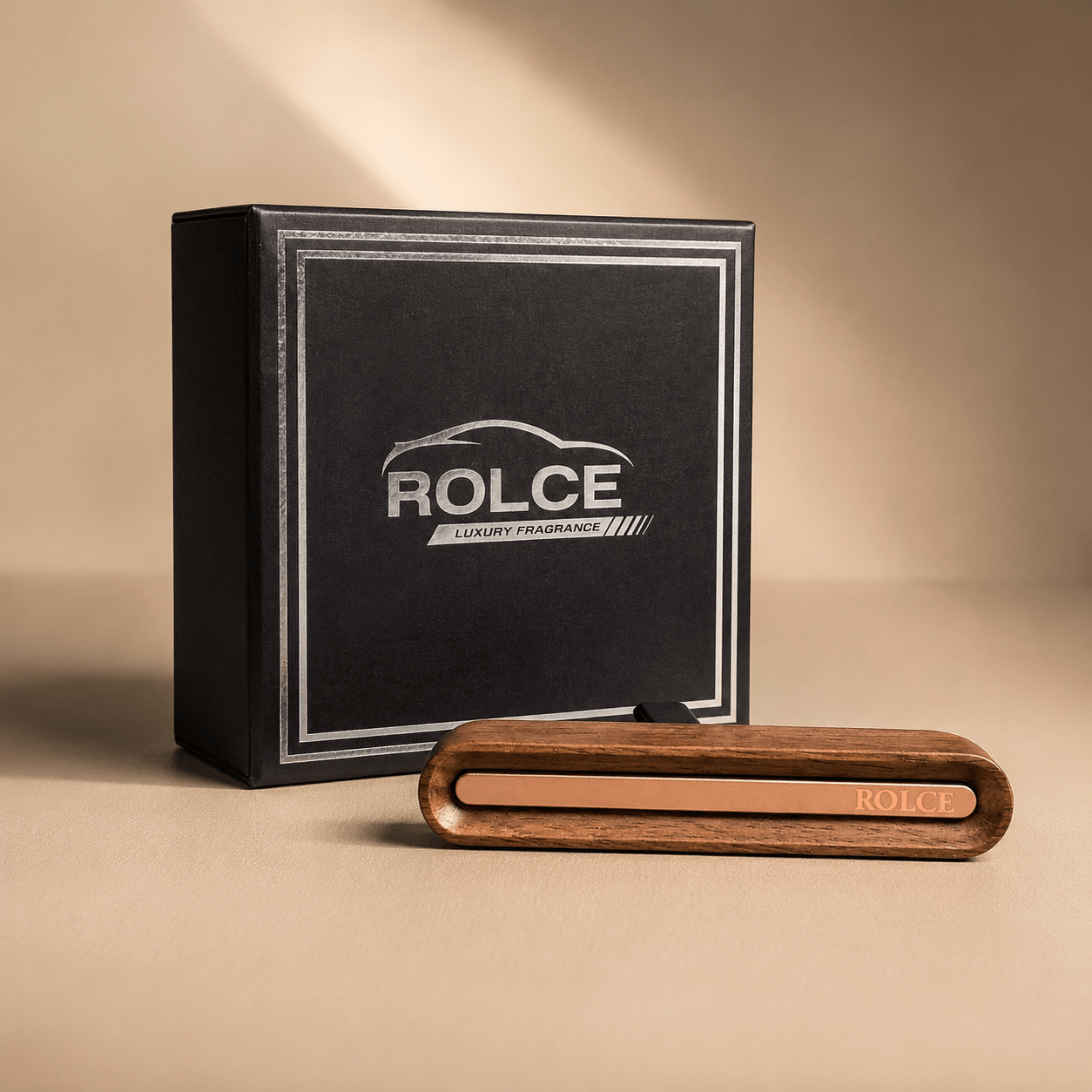 Bois Élégant — Diffuseur De Parfums De Luxe Pour Voiture - ROLCE LUXURY FRAGRANCE